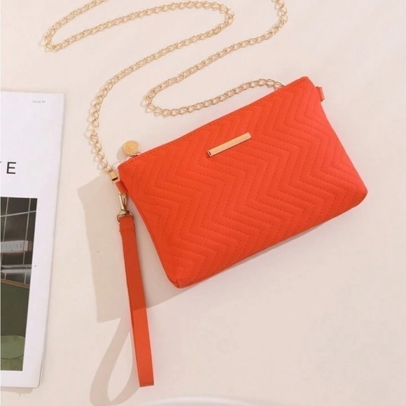Quilted Orange Shoulder Bag with Gold Chain Strap - Chic & Versatile - Picture 6 of 7